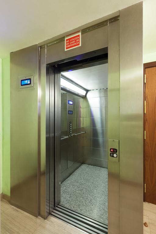 Alba Hotel Βαρκελώνη Εξωτερικό φωτογραφία